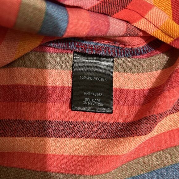 Torrid Multicolor Sleeveless Harper Blouse Size 4 4X Summer Rainbow Stripes - Picture 8 of 8